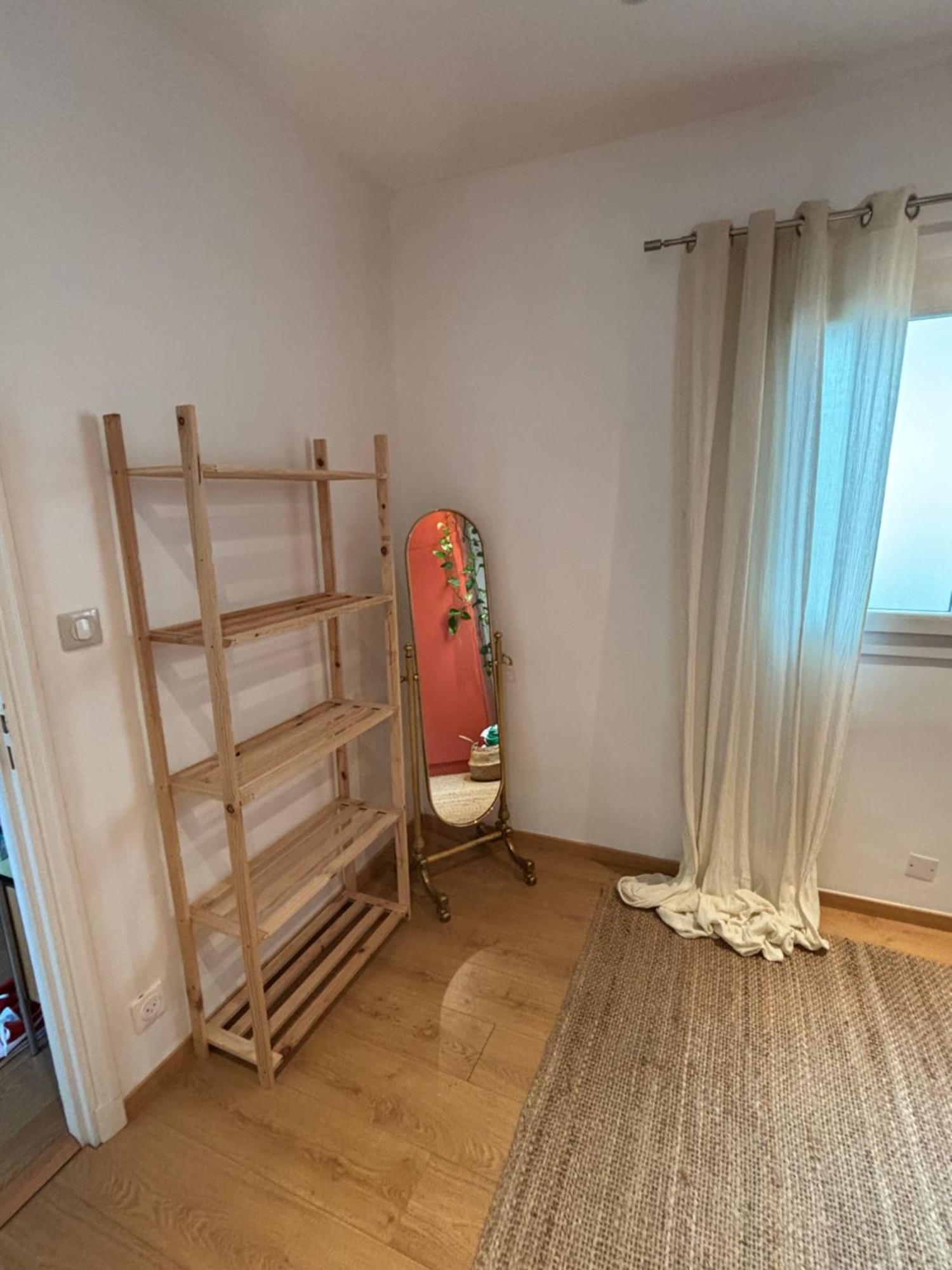 Room In Apartment In Palais Longchamp, Марсель Экстерьер фото